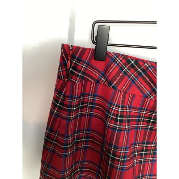 Talbots size 12 tartan scalloped plaid skirt holiday Christmas red wool blend - Picture 4 of 10